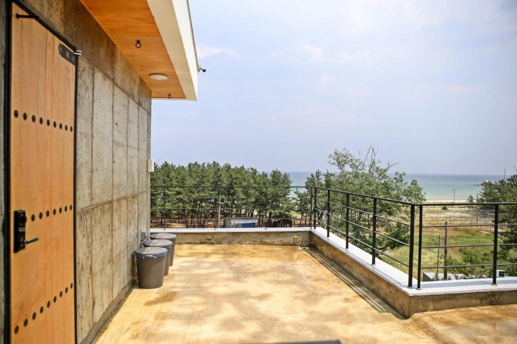 Yangyang Oceanview Pension Gwanggyeongwon Exterior foto